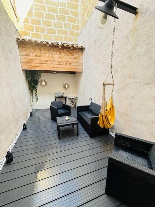 Appartement En Petite Camargue Saint-Laurent-dʼAigouze Exteriör bild